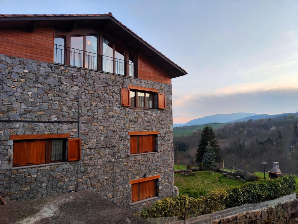 Allotjaments Paratge Fabas Molló Exterior foto